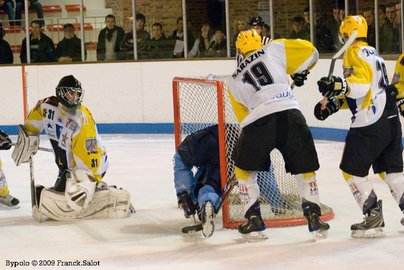 Angers  6 - 4 Strasbourg 