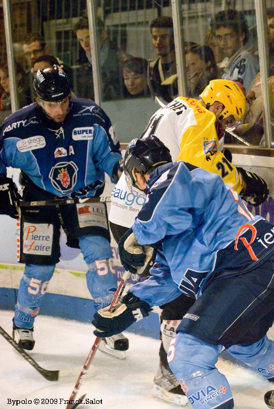 Angers  6 - 4 Strasbourg 