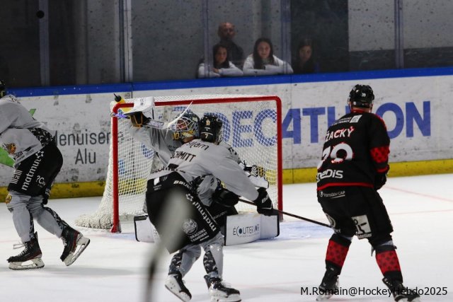Photo hockey match Rouen - Amiens  le 07/09/2025