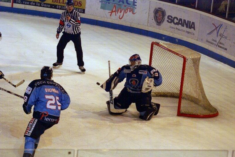 Angers  6 - 4 Strasbourg 