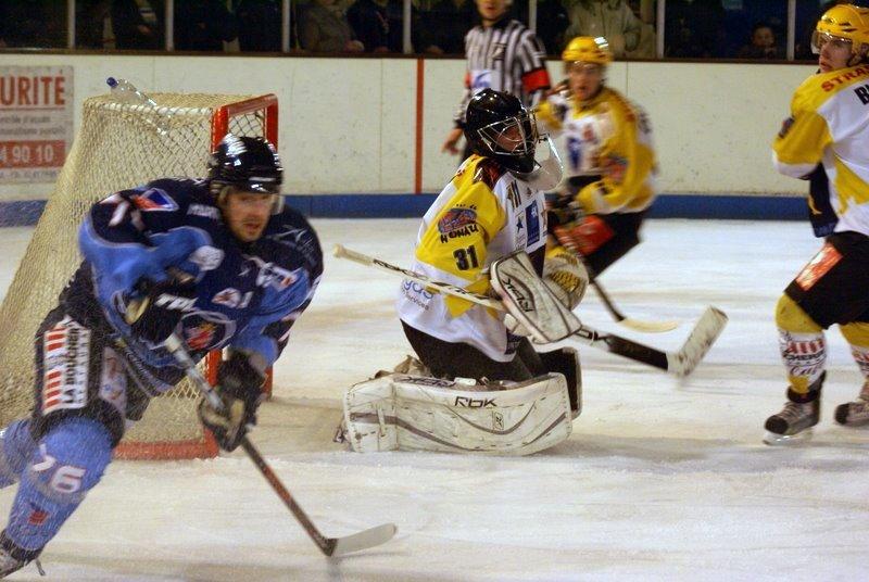 Angers  6 - 4 Strasbourg 