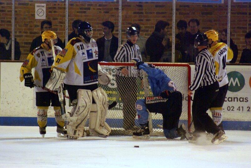 Angers  6 - 4 Strasbourg 
