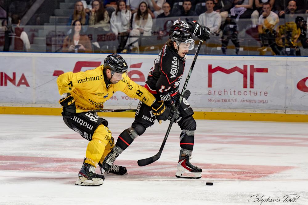 Bordeaux 2 - 4 Rouen