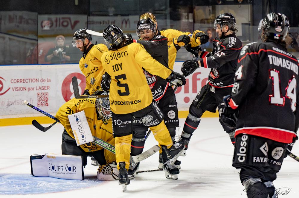 Bordeaux 2 - 4 Rouen
