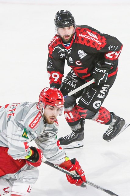 Photo hockey match Amiens  - Grenoble  le 23/09/2025