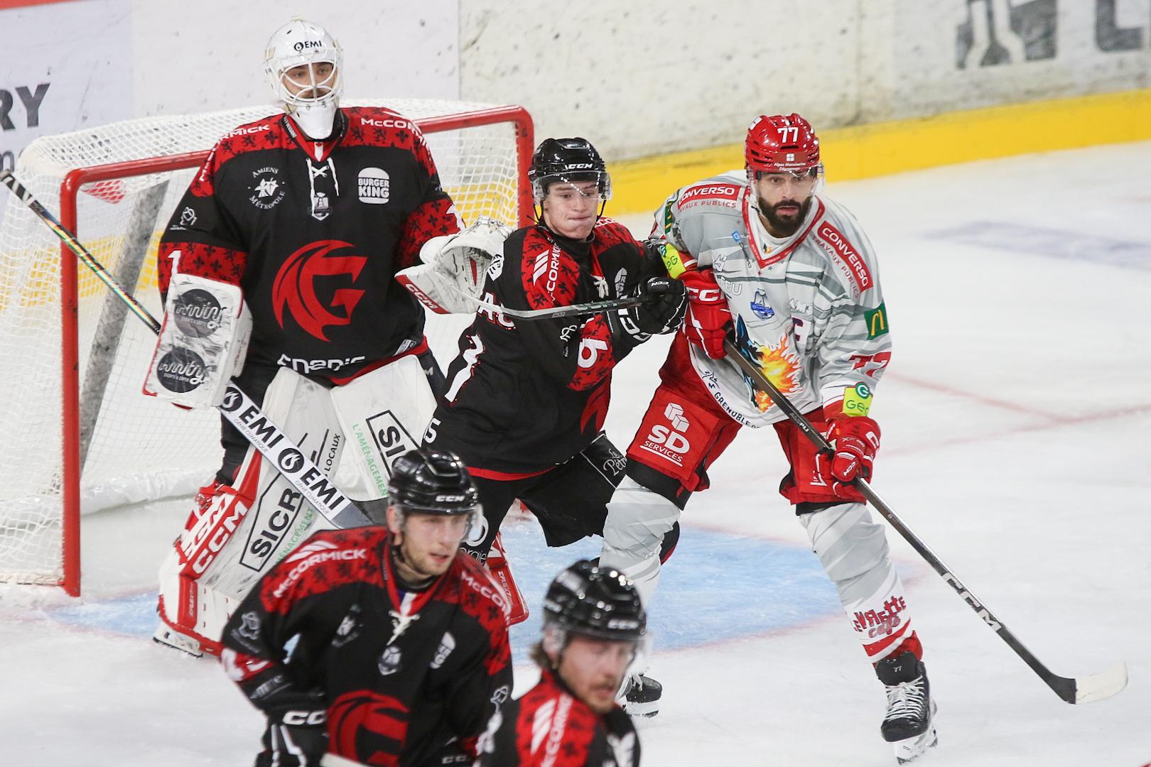 Amiens  2 - 6 Grenoble 