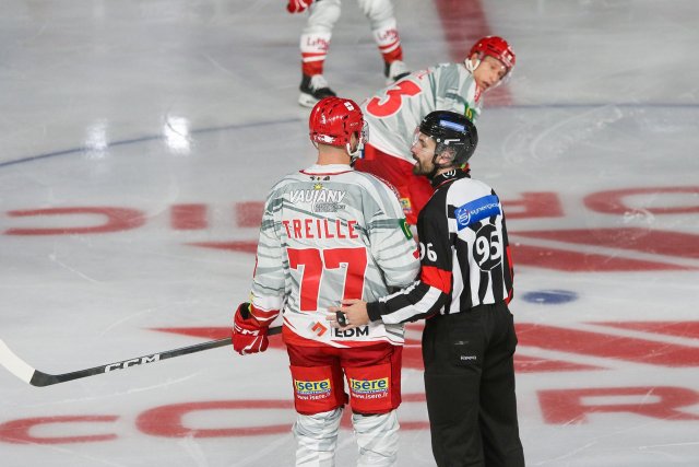 Photo hockey match Amiens  - Grenoble  le 23/09/2025