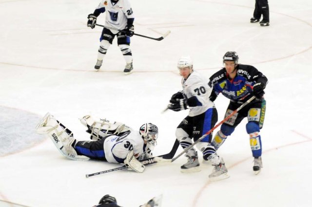 Photo hockey match Caen  - Garges-lès-Gonesse le 21/11/2009