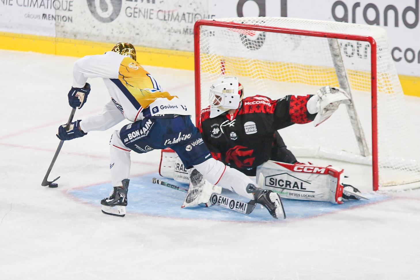 Amiens  3 - 4 Angers 
