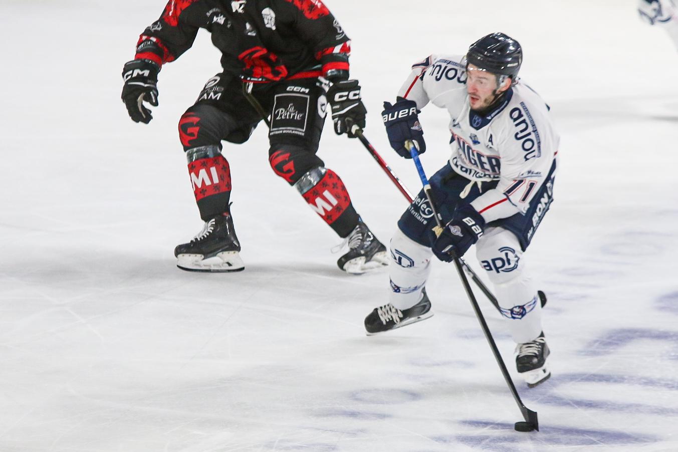 Amiens  3 - 4 Angers 
