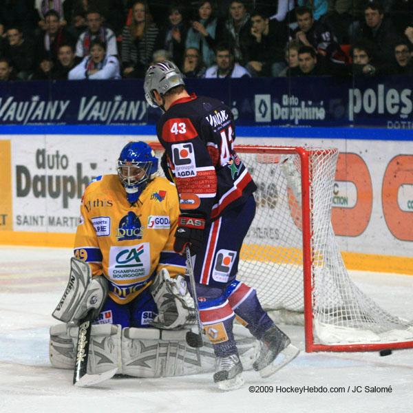 Grenoble  7 - 2 Dijon 