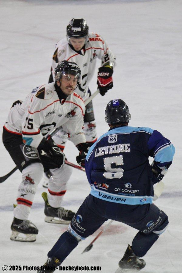 Tours II 3 - 7 Poitiers