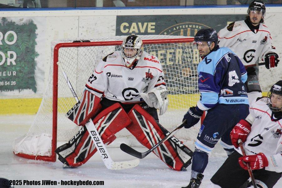 Tours II 3 - 7 Poitiers