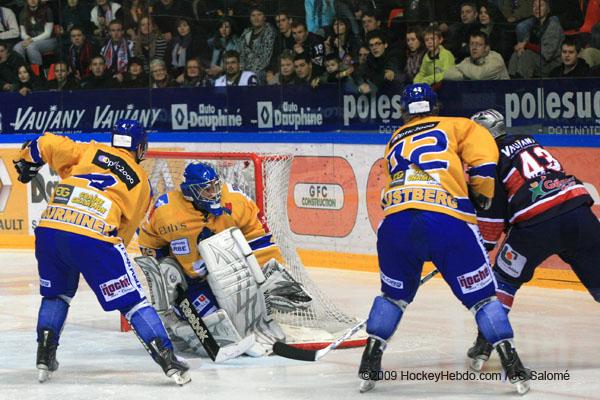 Grenoble  7 - 2 Dijon 
