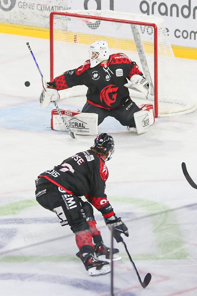 Amiens  3 - 5 Nice