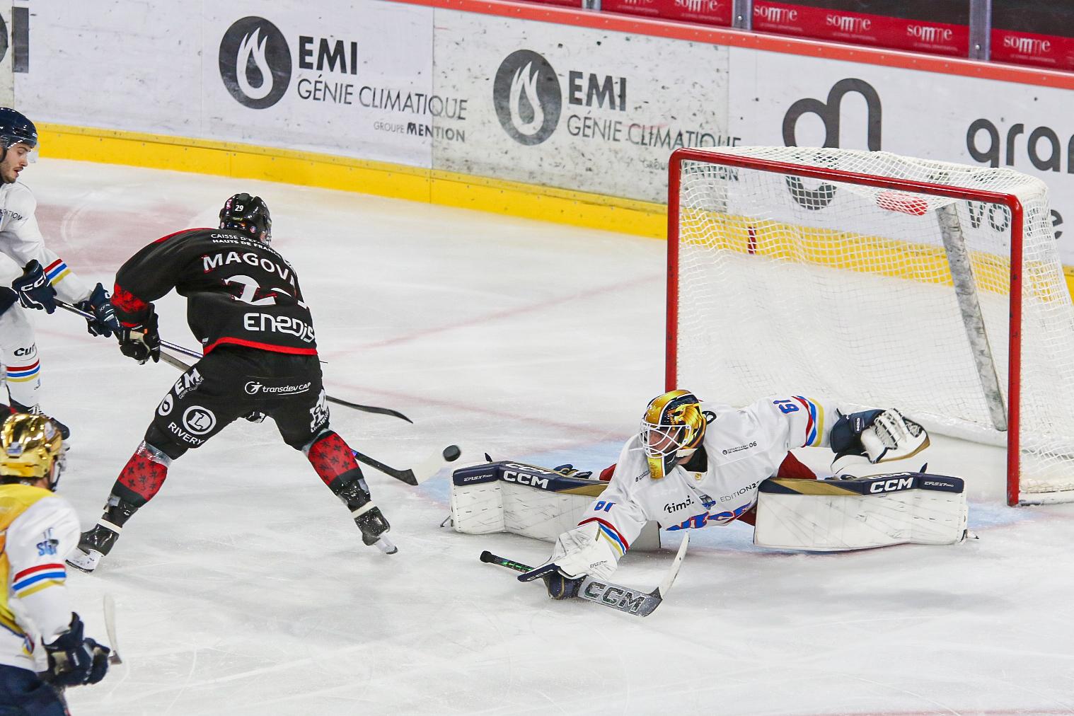Amiens  3 - 5 Nice