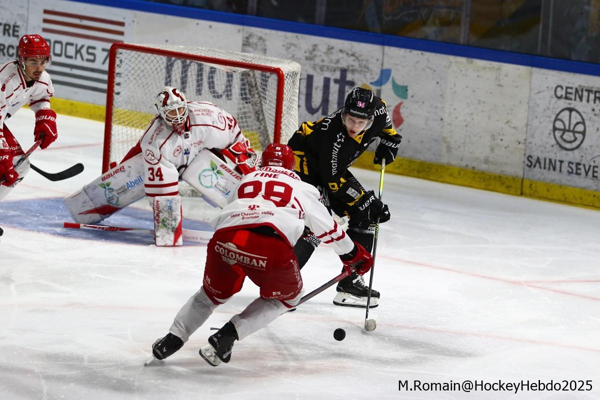Rouen 4 - 1 Briançon 