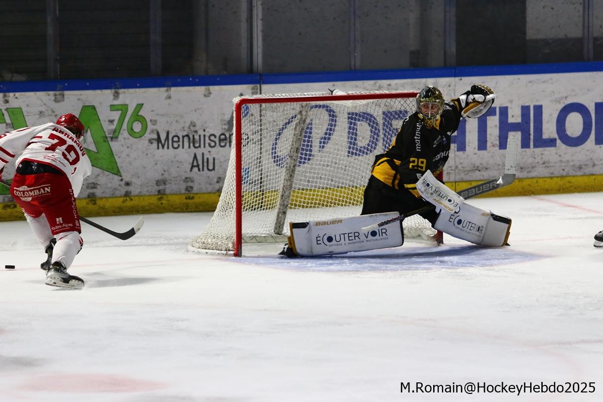 Rouen 4 - 1 Briançon 