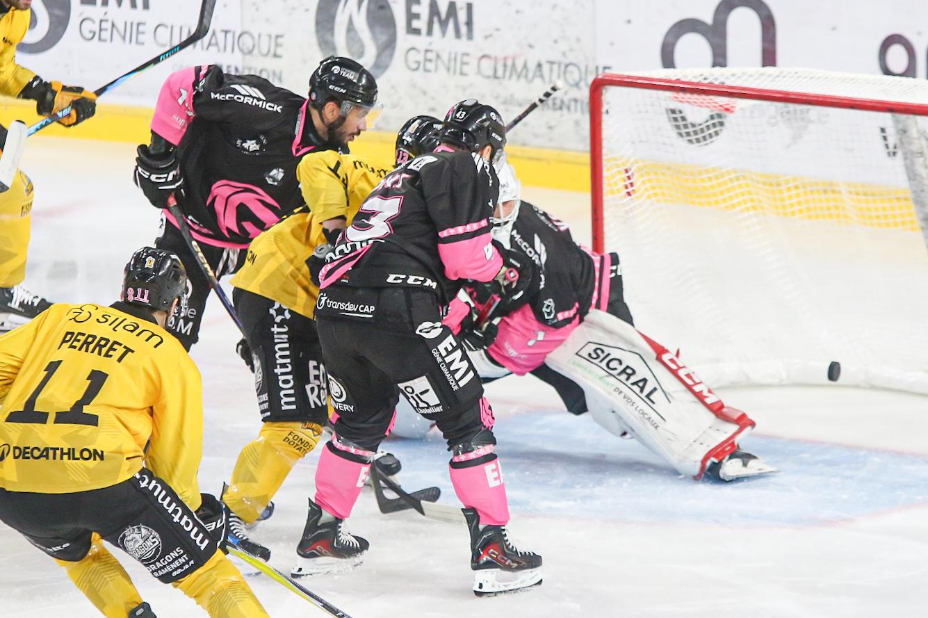 Amiens  2 - 4 Rouen