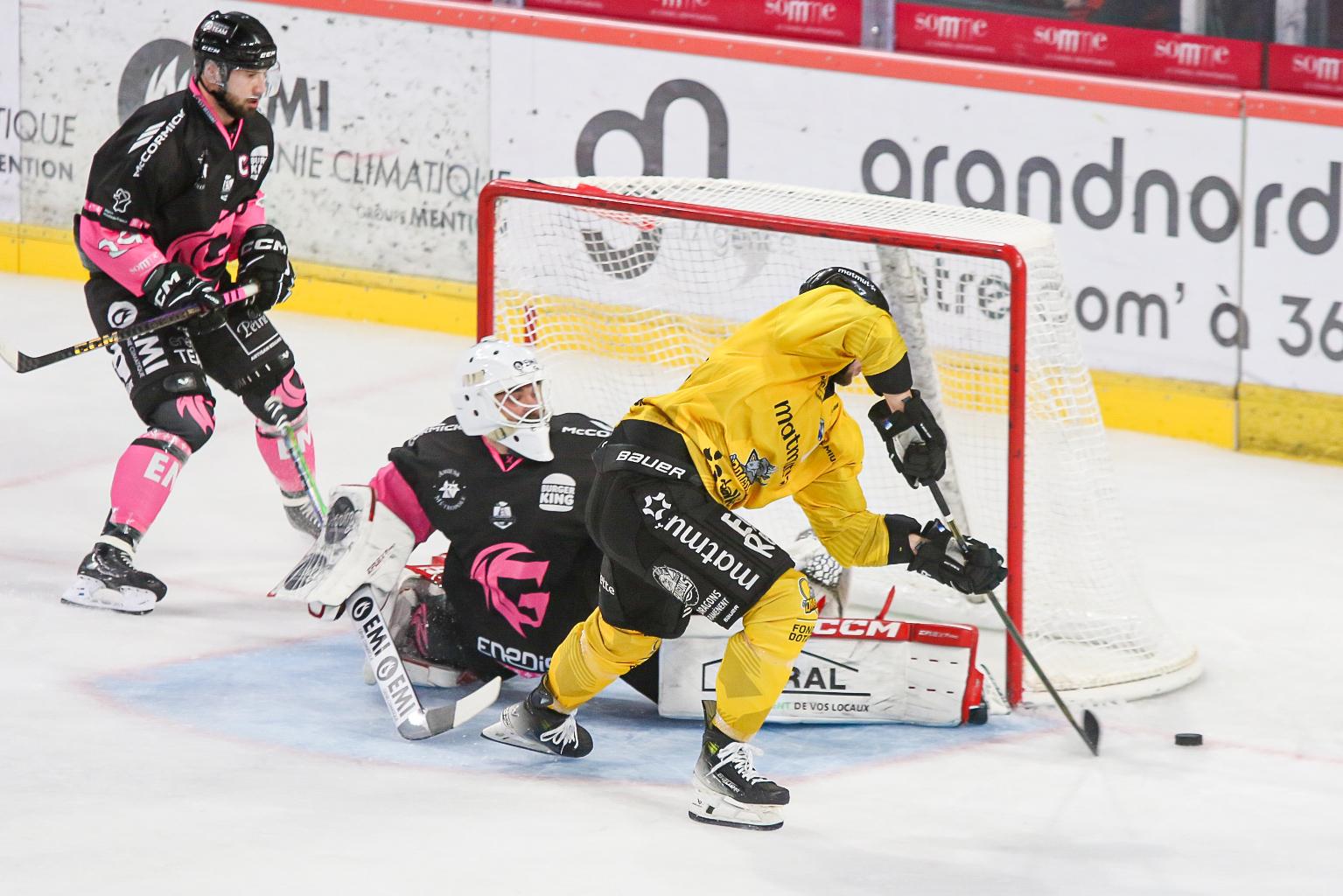 Amiens  2 - 4 Rouen
