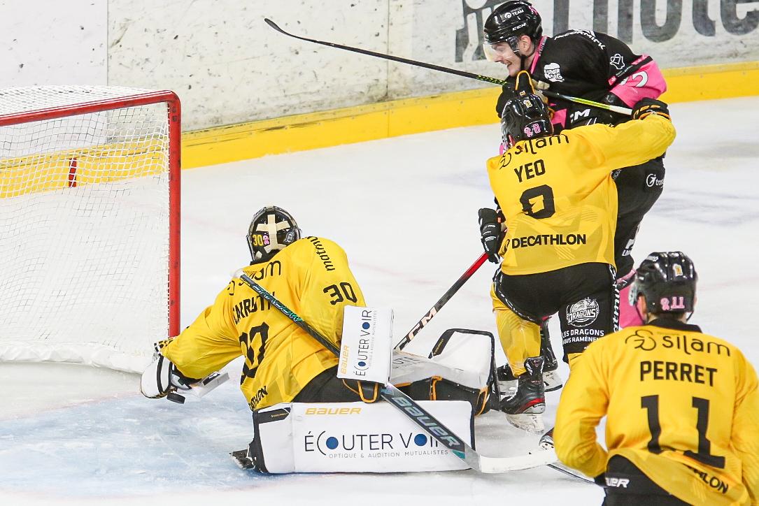 Amiens  2 - 4 Rouen
