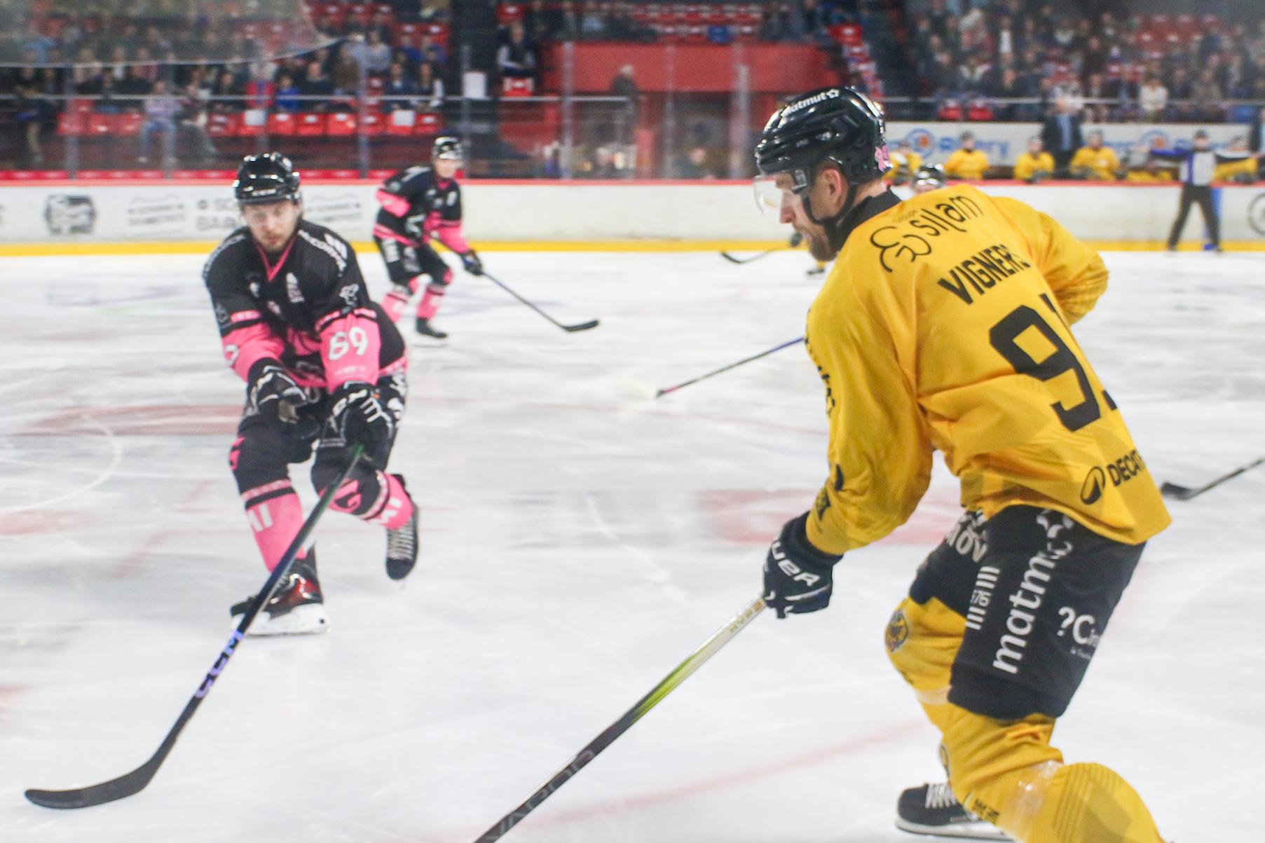 Amiens  2 - 4 Rouen