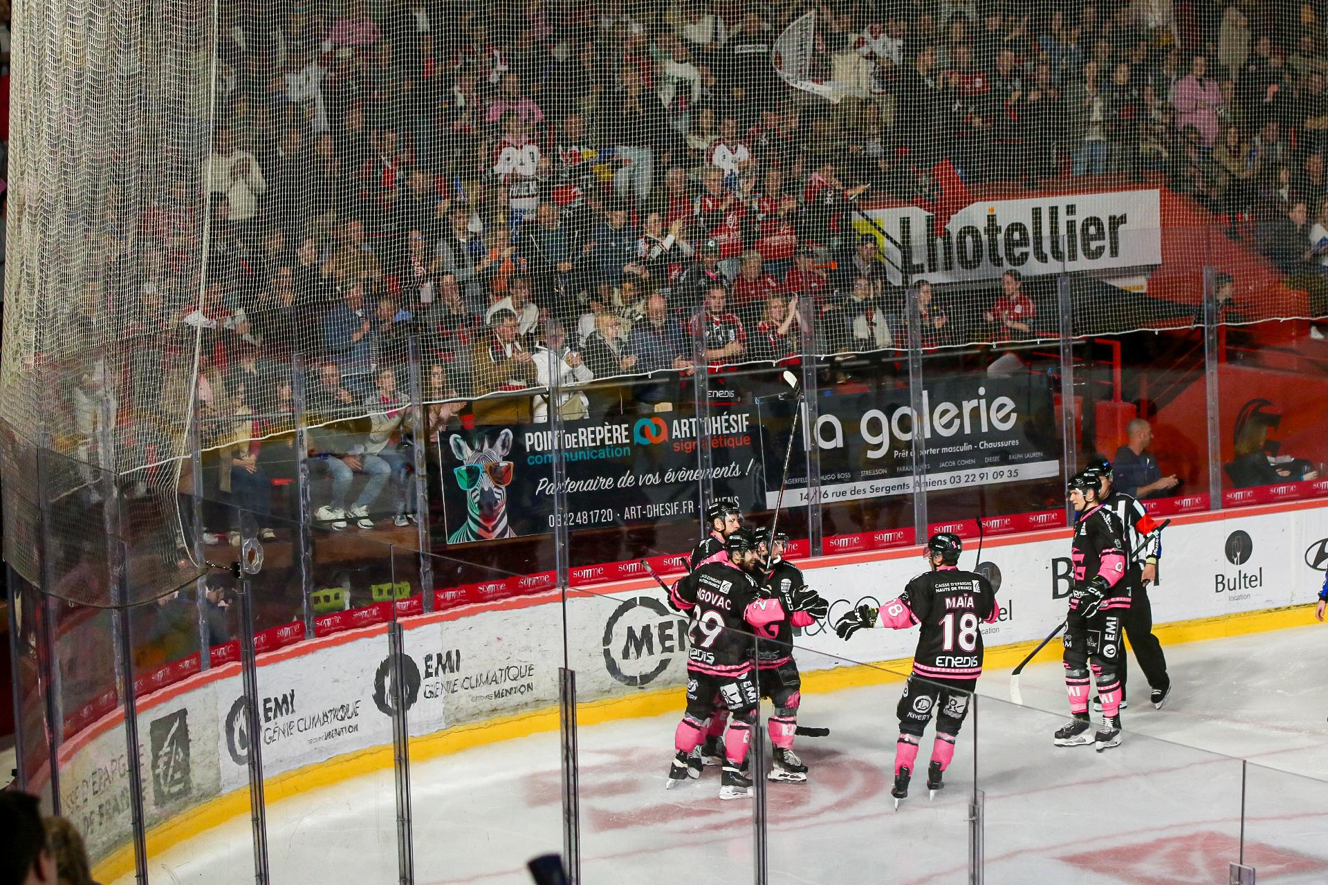 Amiens  2 - 4 Rouen