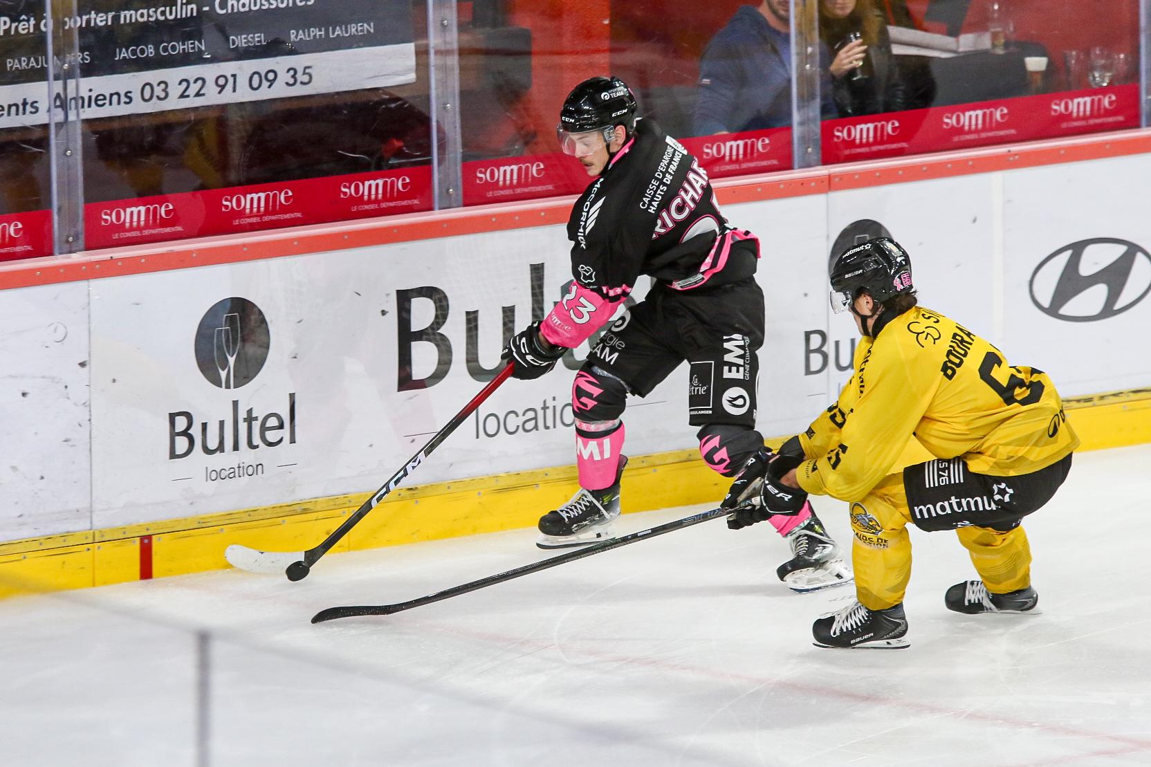 Amiens  2 - 4 Rouen