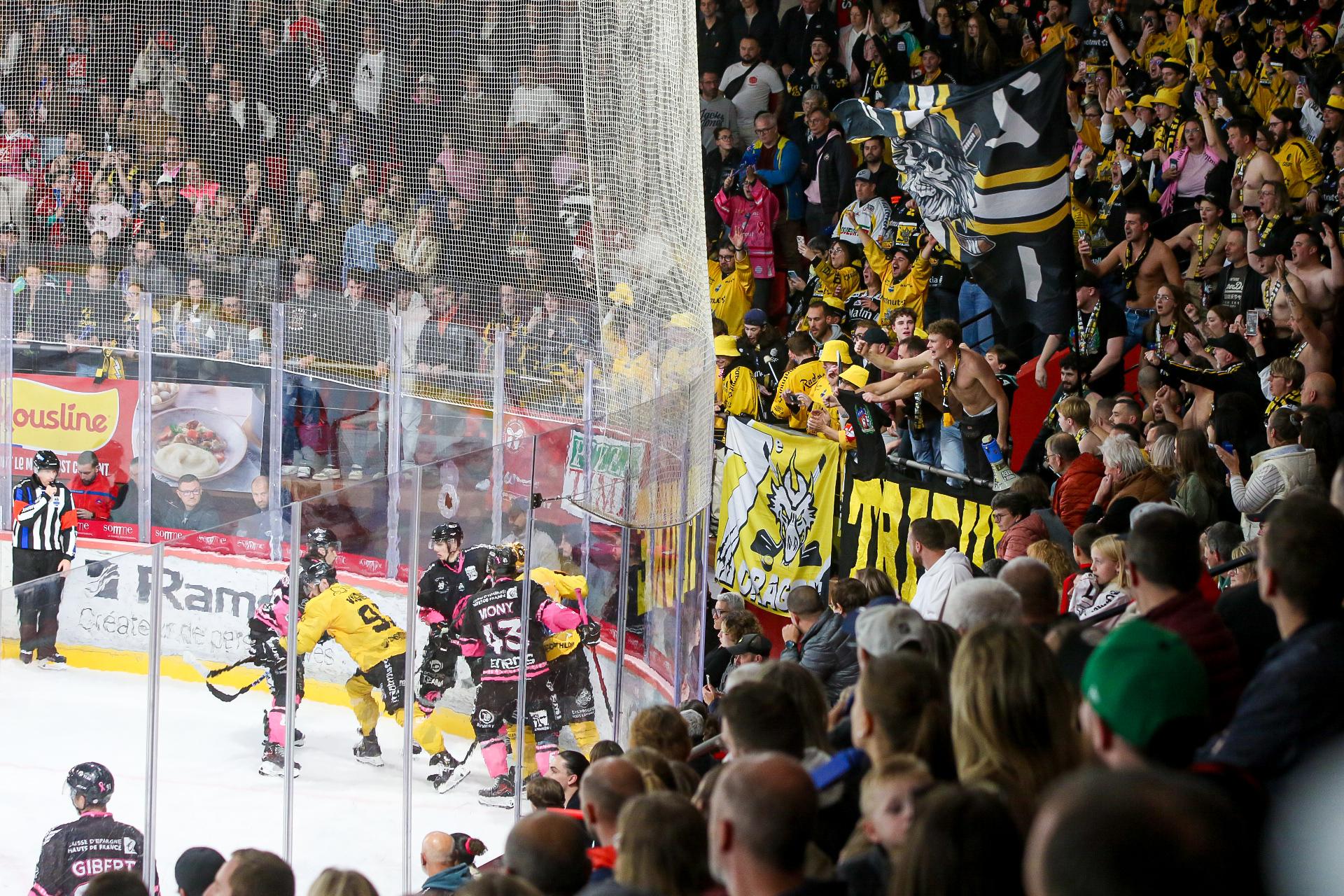 Amiens  2 - 4 Rouen