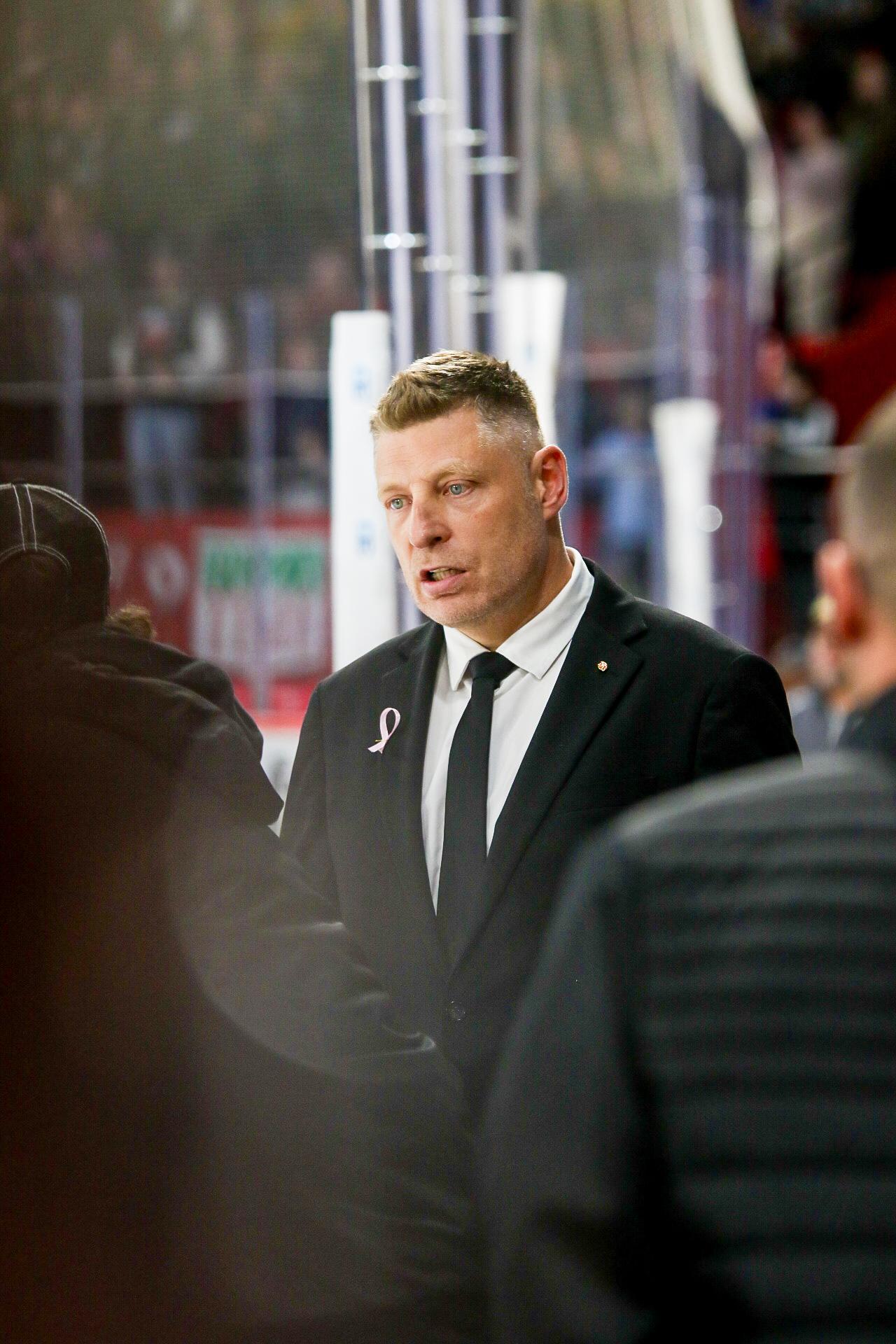 Amiens  2 - 4 Rouen