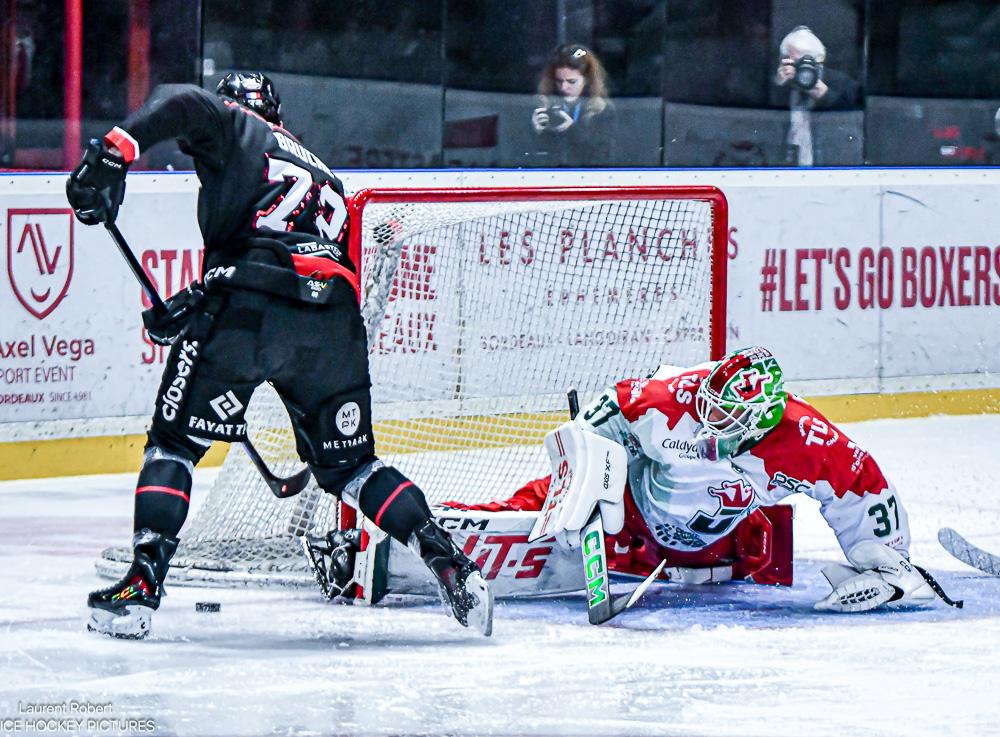 Bordeaux 4 - 1 Cergy-Pontoise