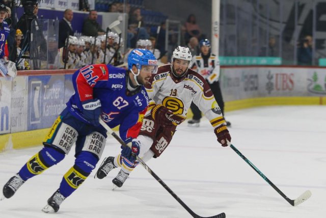 Photo hockey match Kloten - Genève le 21/10/2025