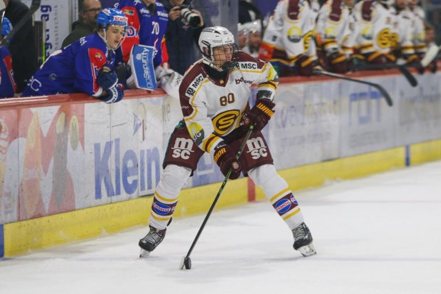 Photo hockey match Kloten - Genève le 21/10/2025