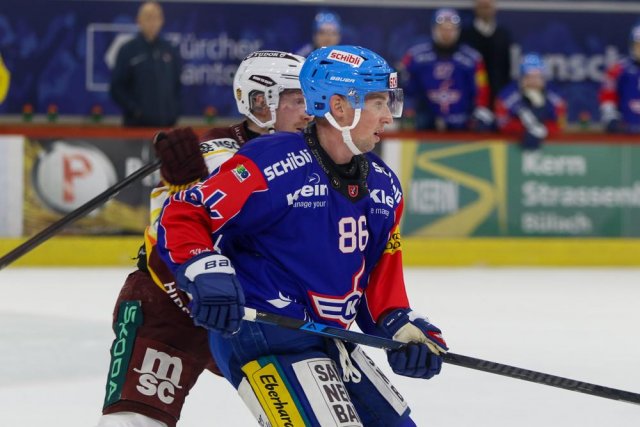 Photo hockey match Kloten - Genève le 21/10/2025