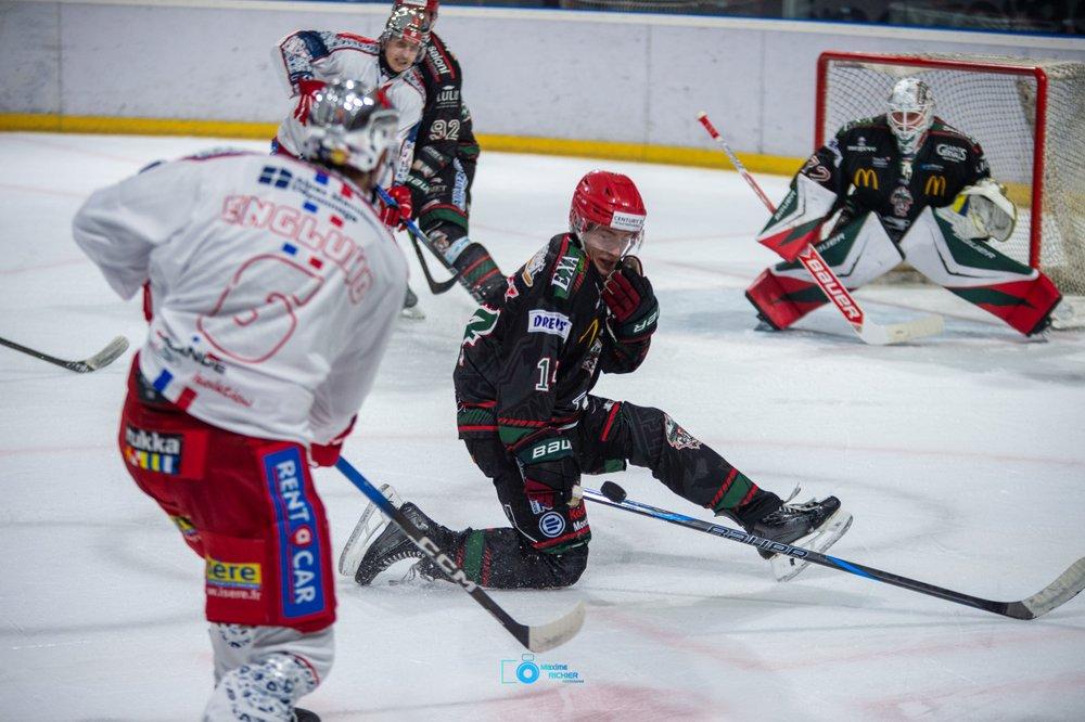 Mont-Blanc 2 - 10 Grenoble 