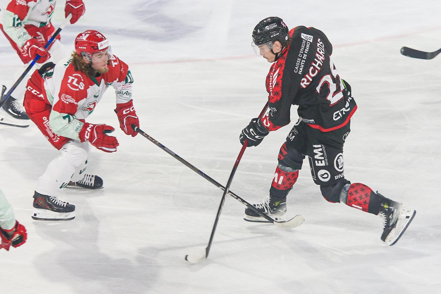 Amiens  3 - 2 Cergy-Pontoise
