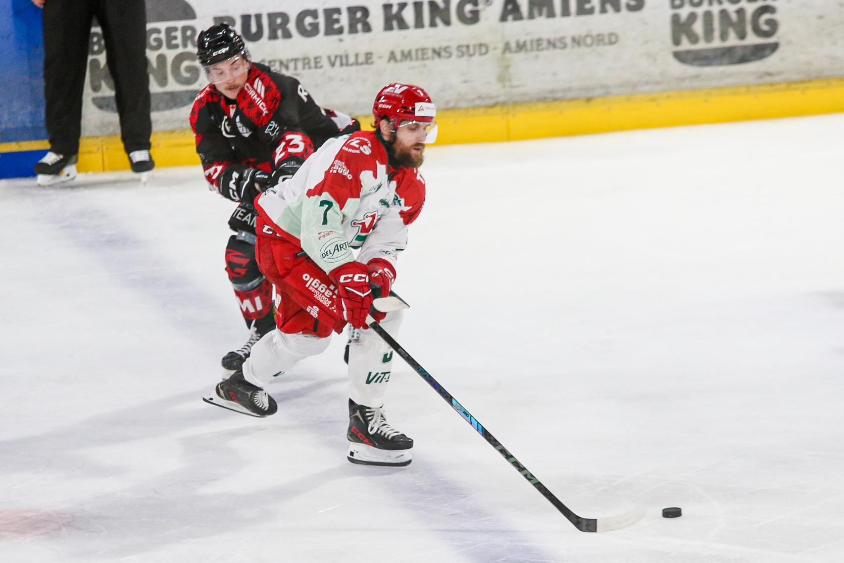 Amiens  3 - 2 Cergy-Pontoise