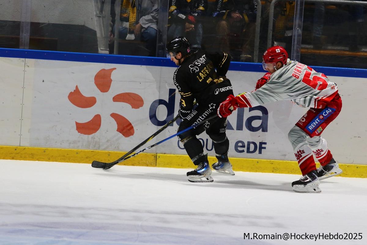 Rouen 2 - 3 Grenoble 