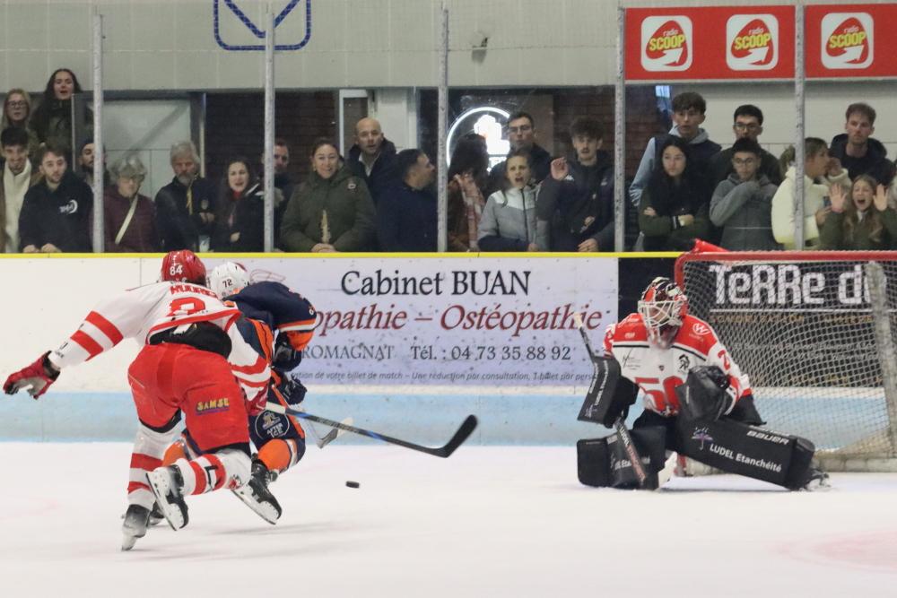 Clermont-Ferrand 2 - 8 Valence