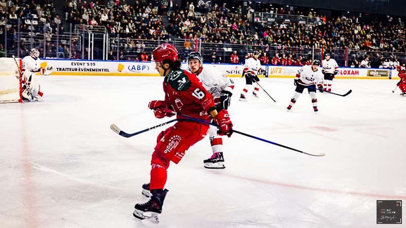 Cergy-Pontoise 1 - 4 Chamonix 