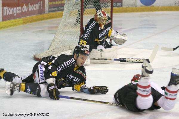 Rouen 12 - 2 Mont-Blanc