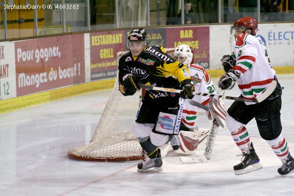 Rouen 12 - 2 Mont-Blanc