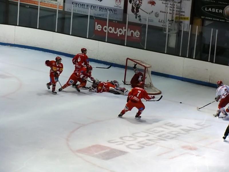 Valence 4 - 2 Courbevoie 