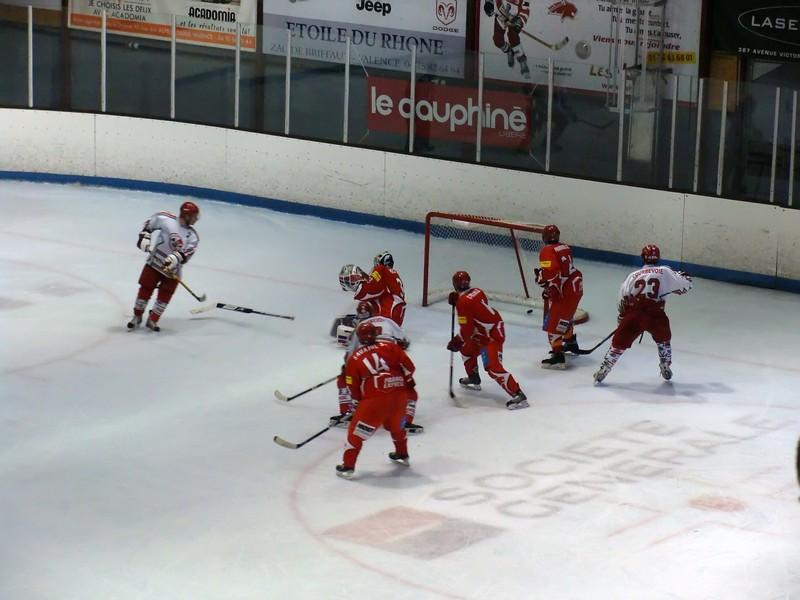 Valence 4 - 2 Courbevoie 