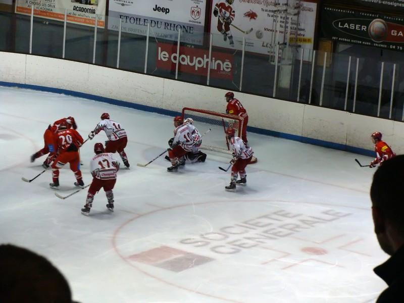 Valence 4 - 2 Courbevoie 