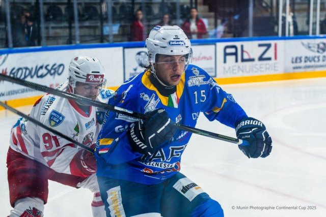 Photo hockey match Cortina d'Ampezzo - ACS Gyergyói HK  le 14/11/2025