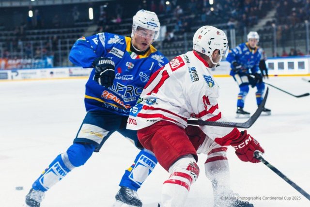 Photo hockey match Cortina d'Ampezzo - ACS Gyergyói HK  le 14/11/2025