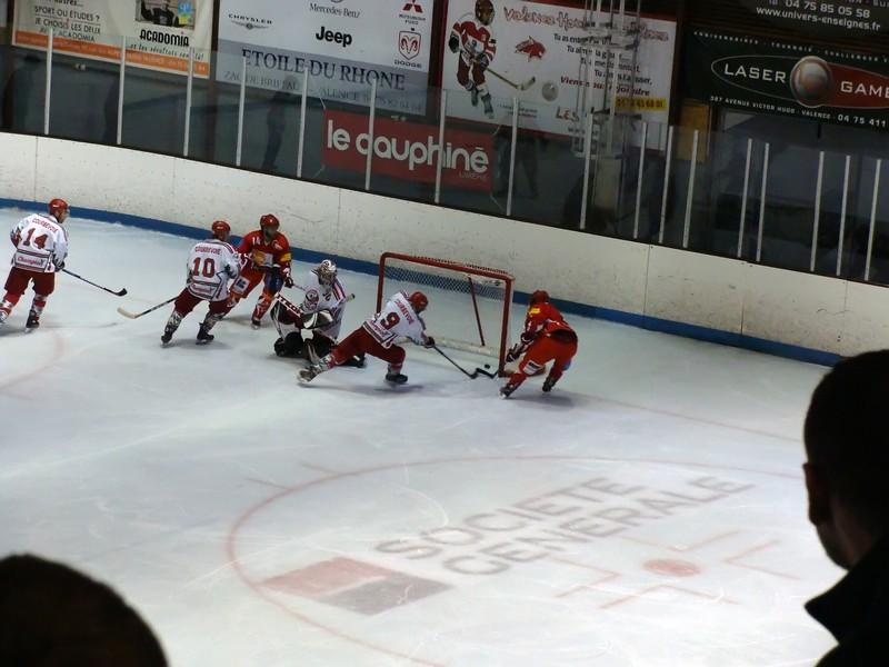 Valence 4 - 2 Courbevoie 
