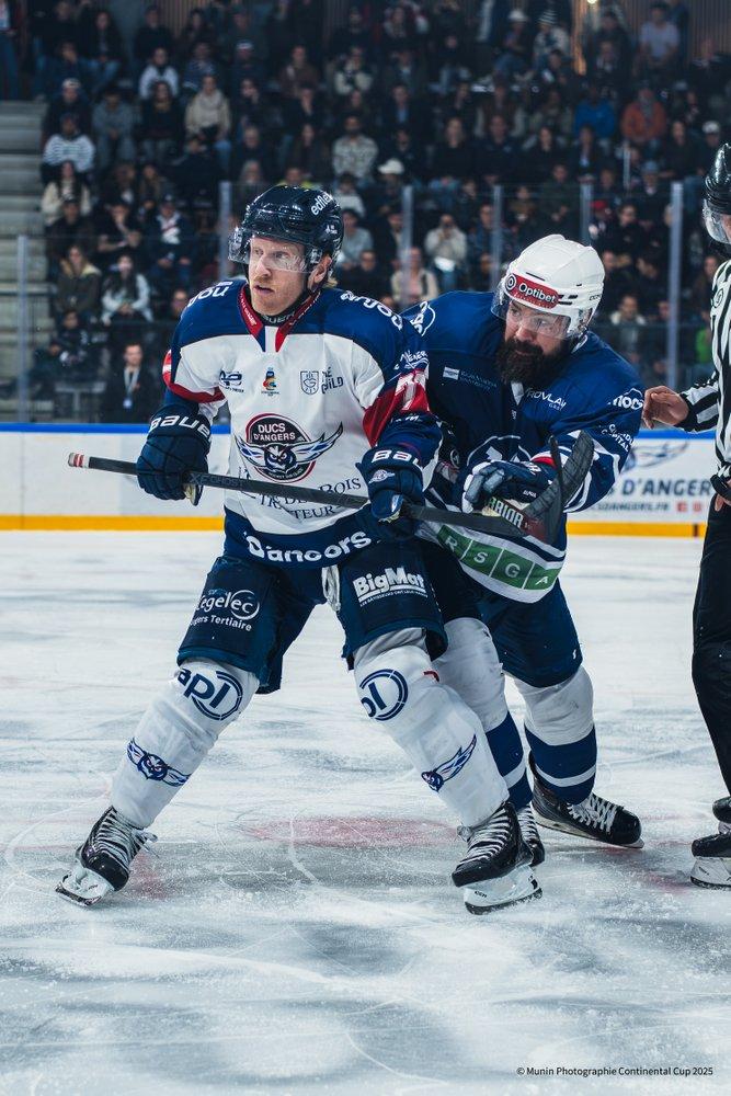 HK Mogo 4 - 6 Angers 