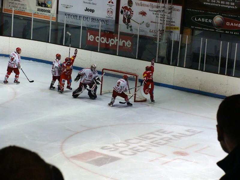 Valence 4 - 2 Courbevoie 
